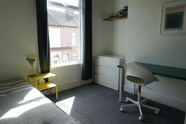 3 bedroom House To Let - Photo 1