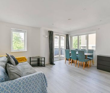 2 bedroom flat to rent - Photo 3