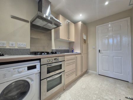 The Sidings, Hagley, Hagley Stourbridge, DY8 - Photo 2