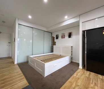 Furnished Studio in Unparalleled Location - Photo 1