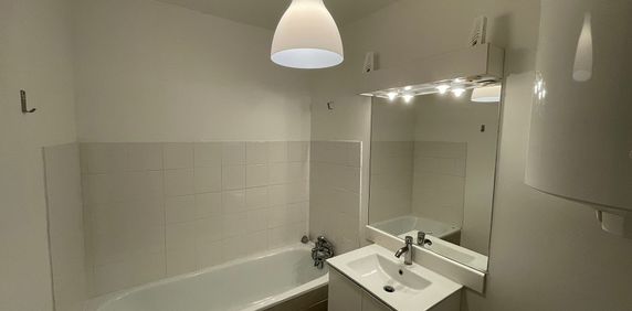 Location Appartement 1 pièce 24m² - Photo 2