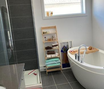 Condo de 2 chambres et une salle de bain - Photo 4
