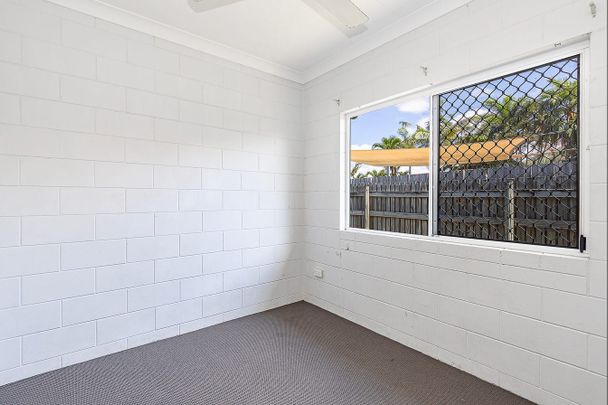 4 Gracedale Street, Mount Louisa QLD 4814 - House For Rent | Domain - Photo 1