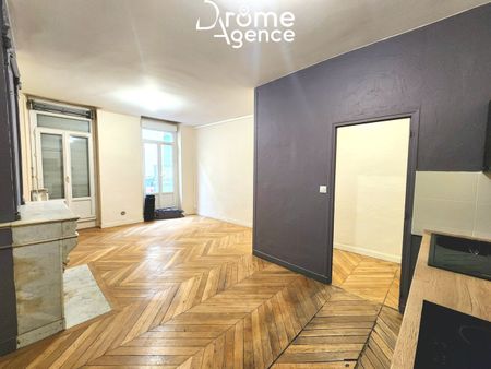 Location Appartement 2 pièces 59m² VALENCE 26000 - Photo 3