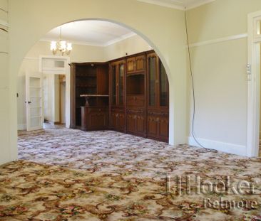 IDEAL LOCATION - Photo 2