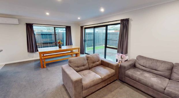 Kelvin Grove - 3 Bedrooms - Photo 1