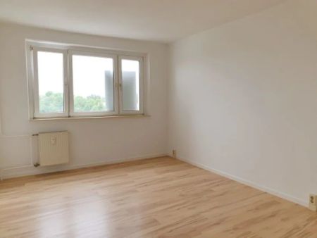 3- Raum-Wohnung in Sangerhausen, Baumschulenweg - Foto 3