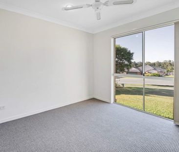 71 Billinghurst Crescent, 4209, Upper Coomera Qld - Photo 5