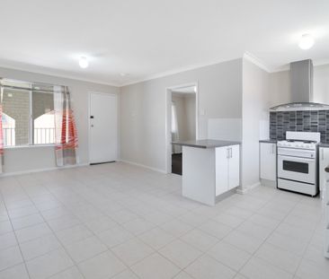 4/8 Rutland Avenue - Photo 1