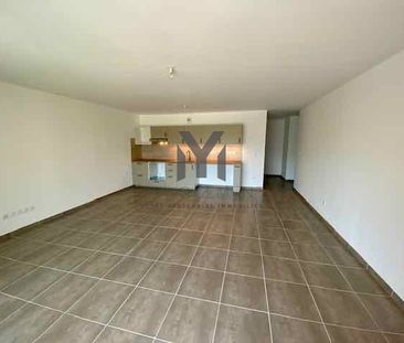 Location Appartement 3 pièces 71m² AURIOL 13390 - Photo 3