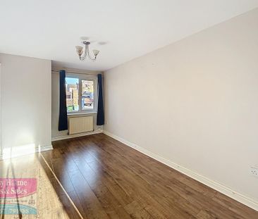 2 bedroom semi-detached house to rent - Photo 1