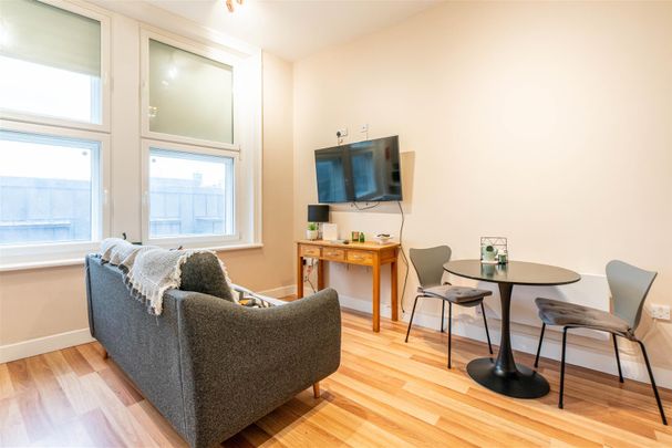 2 bed apartment to rent in Northumberland Street, City Centre, NE1 - Photo 1