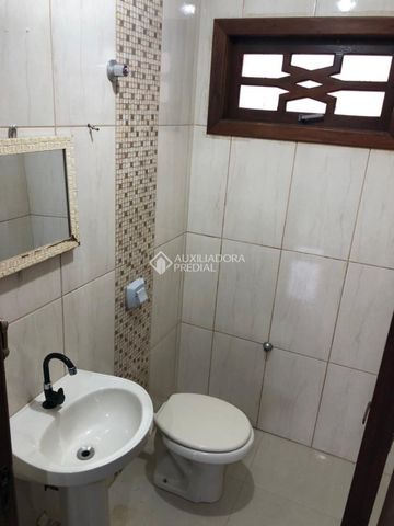 Sobrado com 3 quartos e 150m² para alugar em Fátima, Canoas. - Photo 3