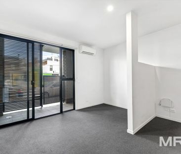 2/230 Elgin Street, Carlton - Photo 3
