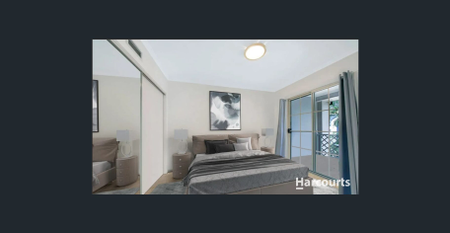 Spacious Three Bedrooms Townhouse in the heart of South Yarra - Photo 3