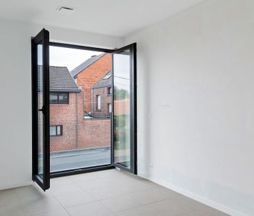 Appartement te huur in Putte voor € 890 met 1 slaapkamer - Photo 2