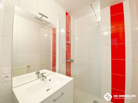 Location Appartement 3 pièces 48m² ROANNE 42300 - Photo 4