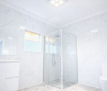 Spacious Fully Renovated 4-Bedroom Home in a Quiet Location - Photo 2