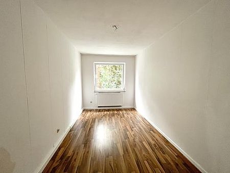 ***RESERVIERT*** Ideal geschnittene 3-Zimmer Wohnung in zentraler Lage! - Photo 3