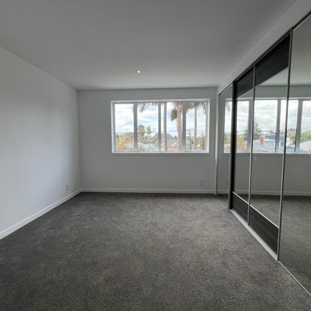 1B Findlay Street - Photo 3