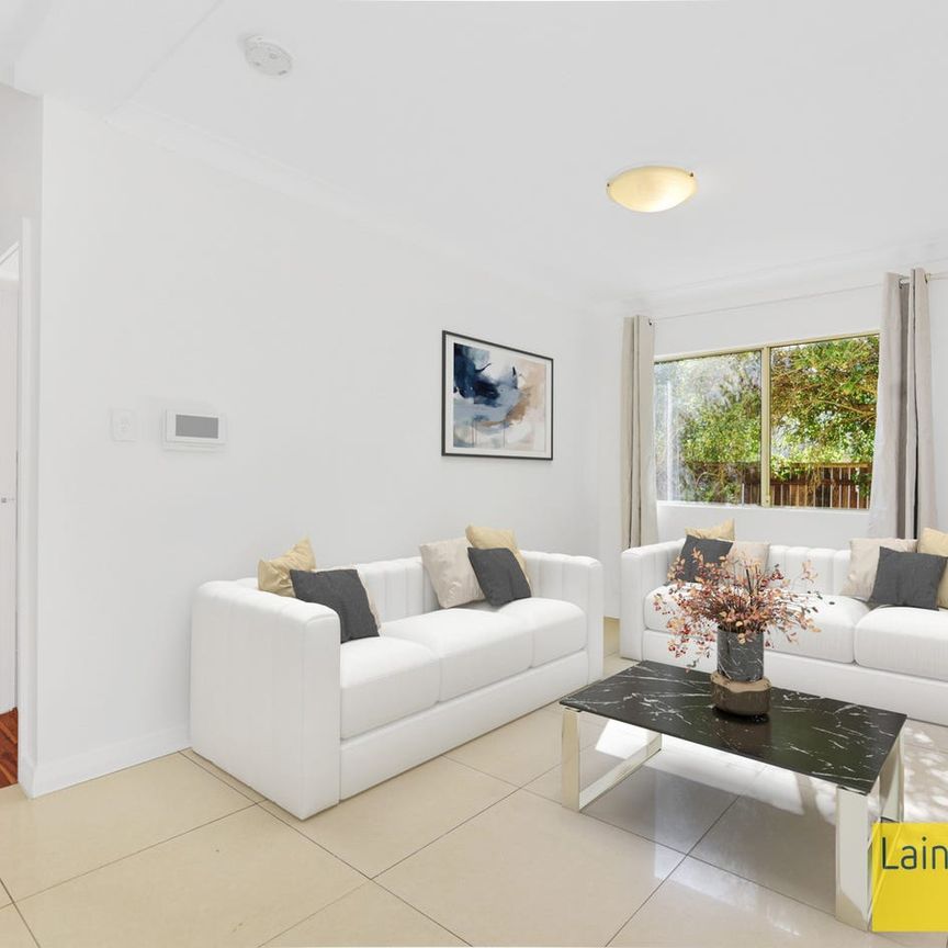 Renovated 3 Bedroom House, Great Location - Photo 1