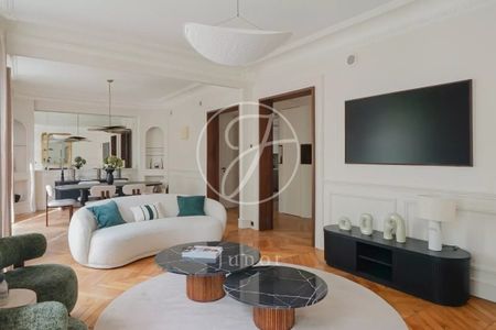Appartement à louer à Paris 7Ème - Photo 5