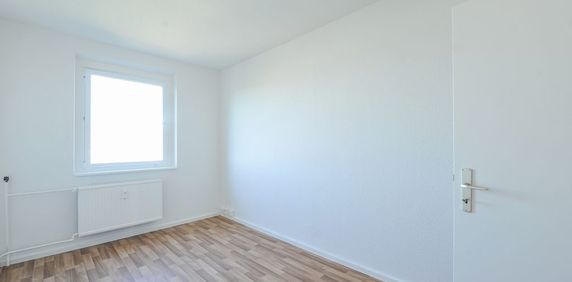 Renoviert u. mit super Ausblick – ab sofort verfügbar! - Photo 2