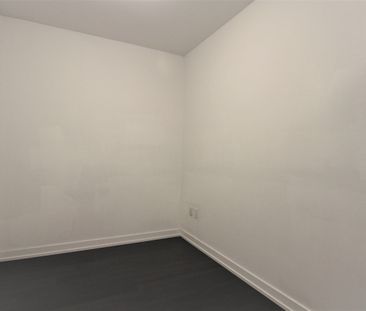 For Lease - 426 University Avenue Unit# 2801 (Den), Toronto, Ontario - Photo 6