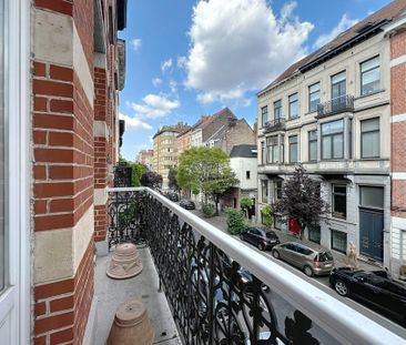 Flat - for rent - Photo 1