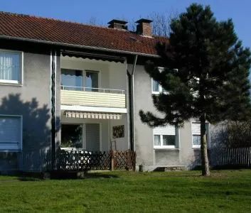 Knappenstraße 56, 46537 Dinslaken - Photo 1