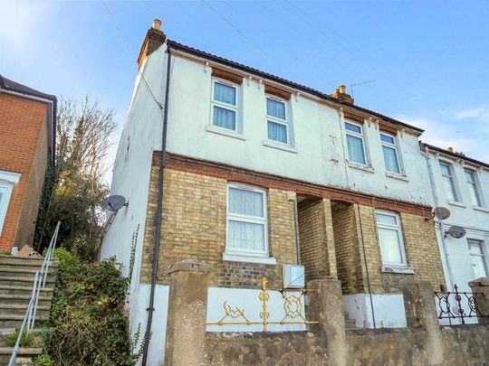 3 bedroom house to rent - Photo 1