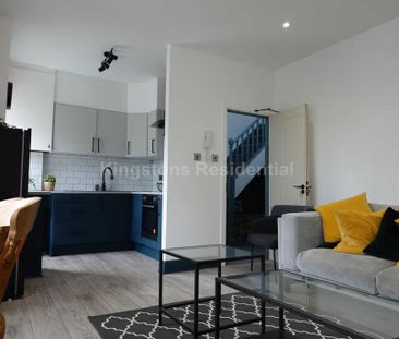 4 bedroom duplex to rent - Photo 4
