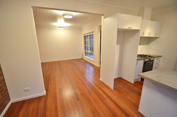 2/222 Edward Street, Brunswick East - Photo 1