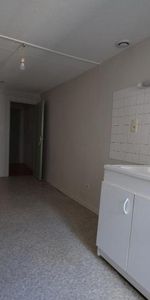 Location Appartement 2 pièces 27m² AUBENAS 07200 - Photo 3