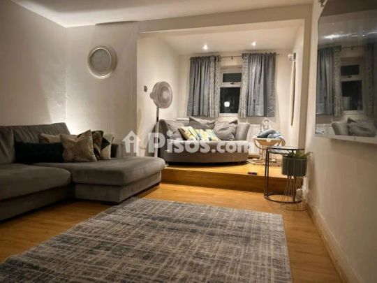 Apartamento en alquiler en Carrer de Joan Crespí, 31 - Photo 1