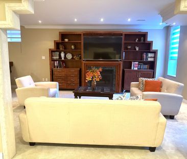 For Lease - 37A Rockwell Road Unit# Lower Level, Richmond Hill, Ont... - Photo 2