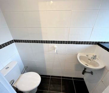 3 bedroom house to rent - Photo 3