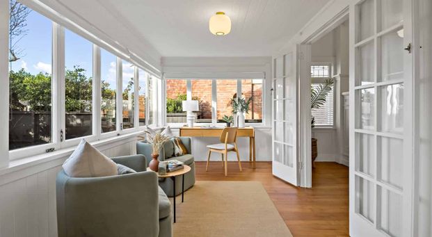 Renovated Character Bungalow with Flexible Living Heart of Remuera - Photo 1