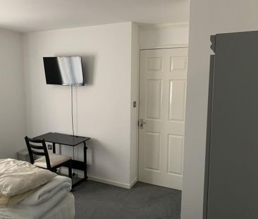 4 bedroom house share to rent - Photo 2