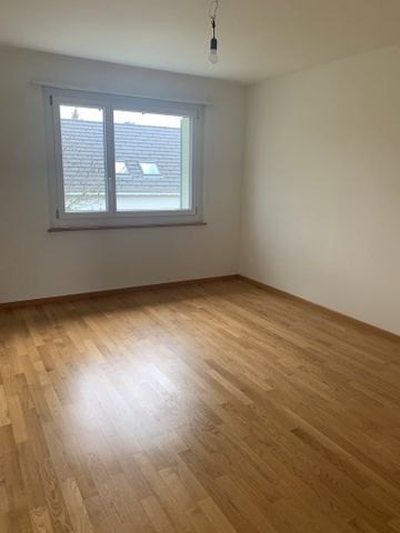 "Familienfreundliche 4-Zimmerwohnung an ruhiger Lage im 2. OG" - Foto 2