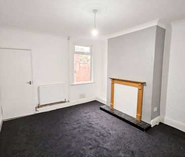 St Johns Road, Doncaster - Photo 1
