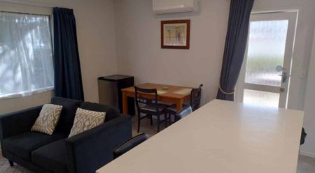 Matua Studio Flat Fully Furnished and Renovated - Photo 5