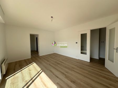 Location Appartement 2 pièces 47m² - Photo 2