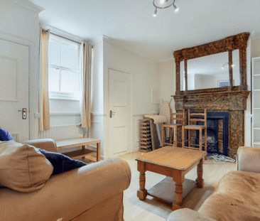 Balham Hill, London, SW12 - Photo 1