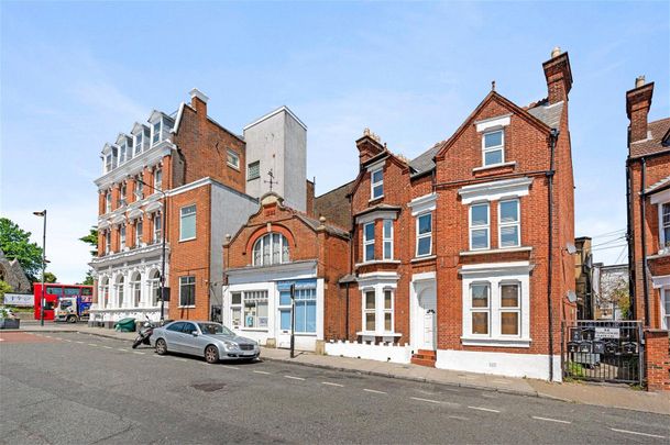 Gleneldon Road, Streatham, SW16 - Photo 1