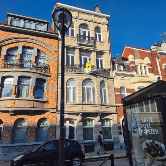 Appartement te huur - Photo 1