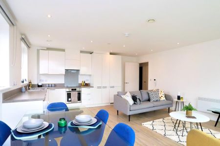 3 bedroom apartment to rent - Photo 2