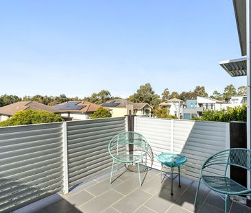 Modern Family Home with Basement Parking - Photo 5