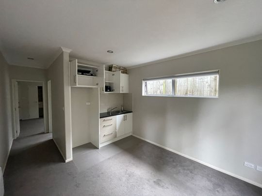 Granny Flat Close to Amenities - Photo 1