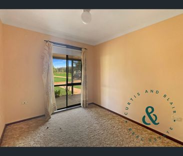 33 Ferodale Rd, Medowie, NSW 2318 - Photo 2